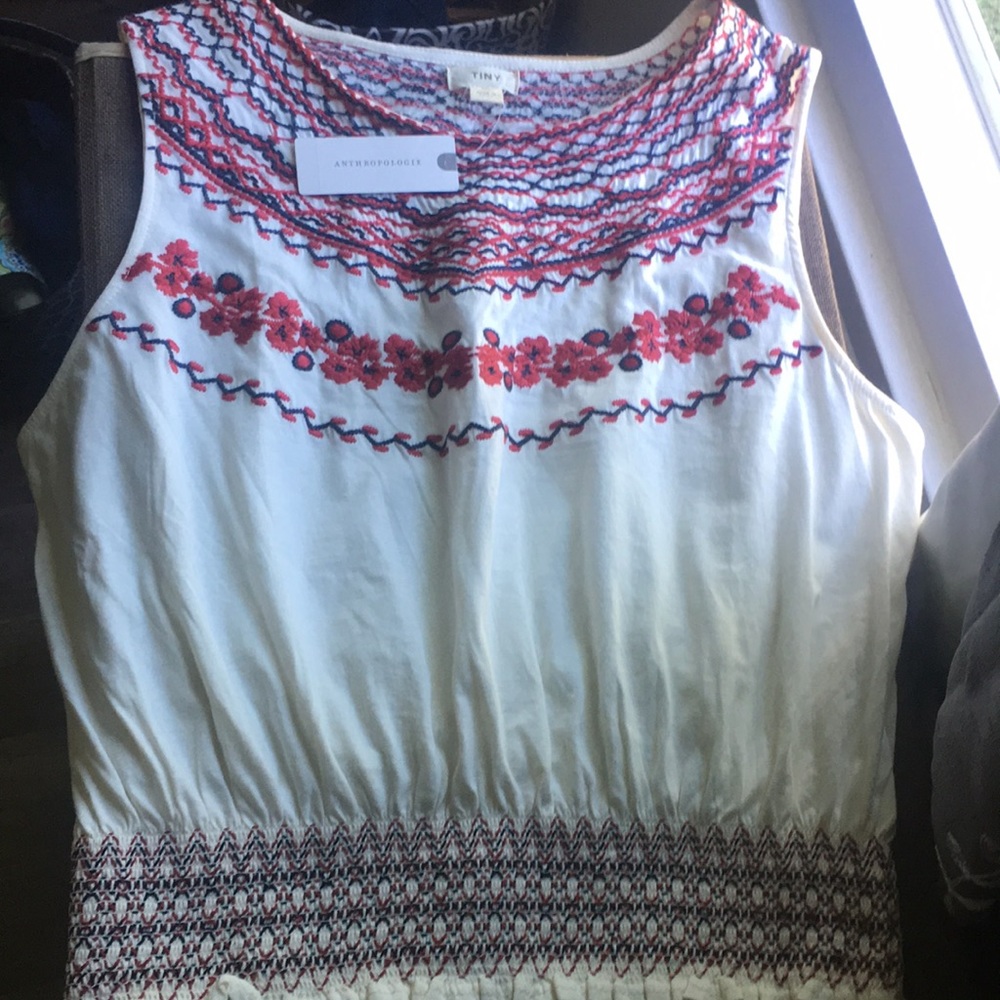 Anthropologie sleeveless top 100% cotton size Medium Red Blue and Cream colors